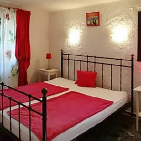Beautiful Near Porto-vecchio With Garden And Wifi, 100 Metres Fr Lecci
