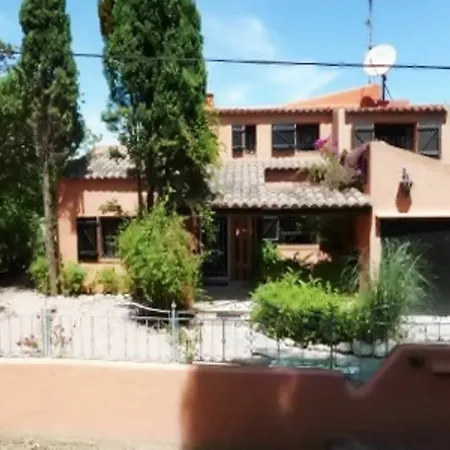 Villa Beautiful Near Porto-vecchio With Garden And Wifi, 100 Metres Fr Lecci